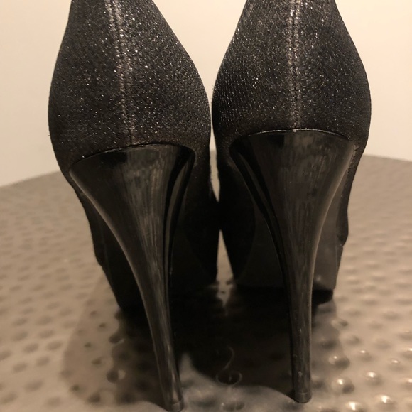 High heels - Picture 3 of 8